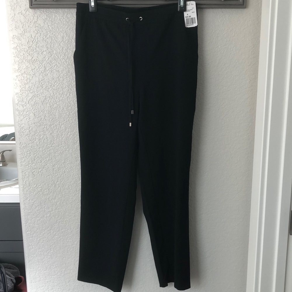 NWT M Forever 21 Dress Pants